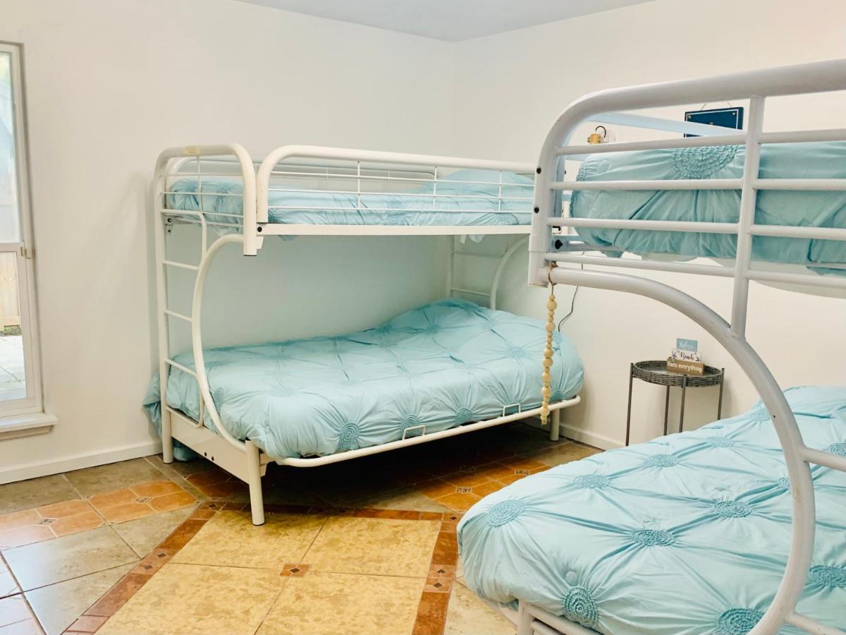 Sea Salt Vacation Home, Private Pool - Walk To Beach 파나마 시티 외부 사진